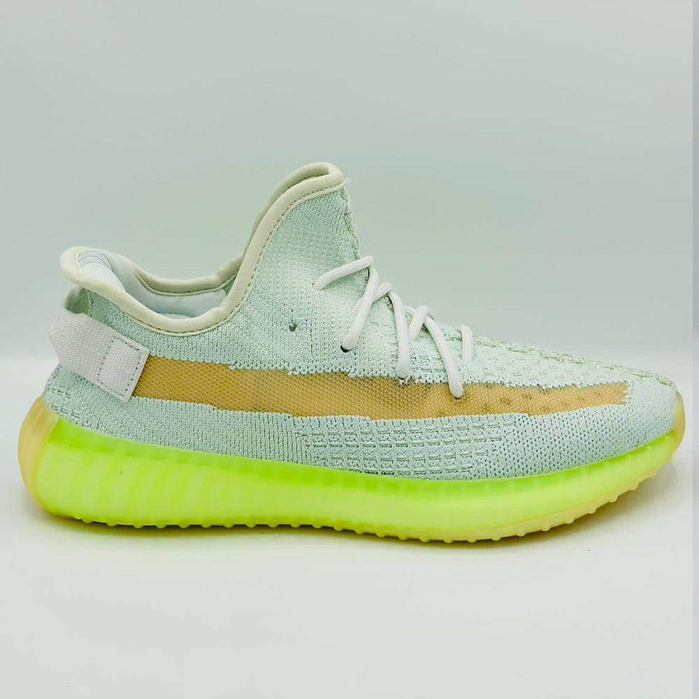 Yeeezy 350 V2 Hyperspace