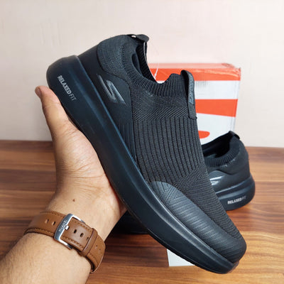 Sketcher Go Walk Triple Black