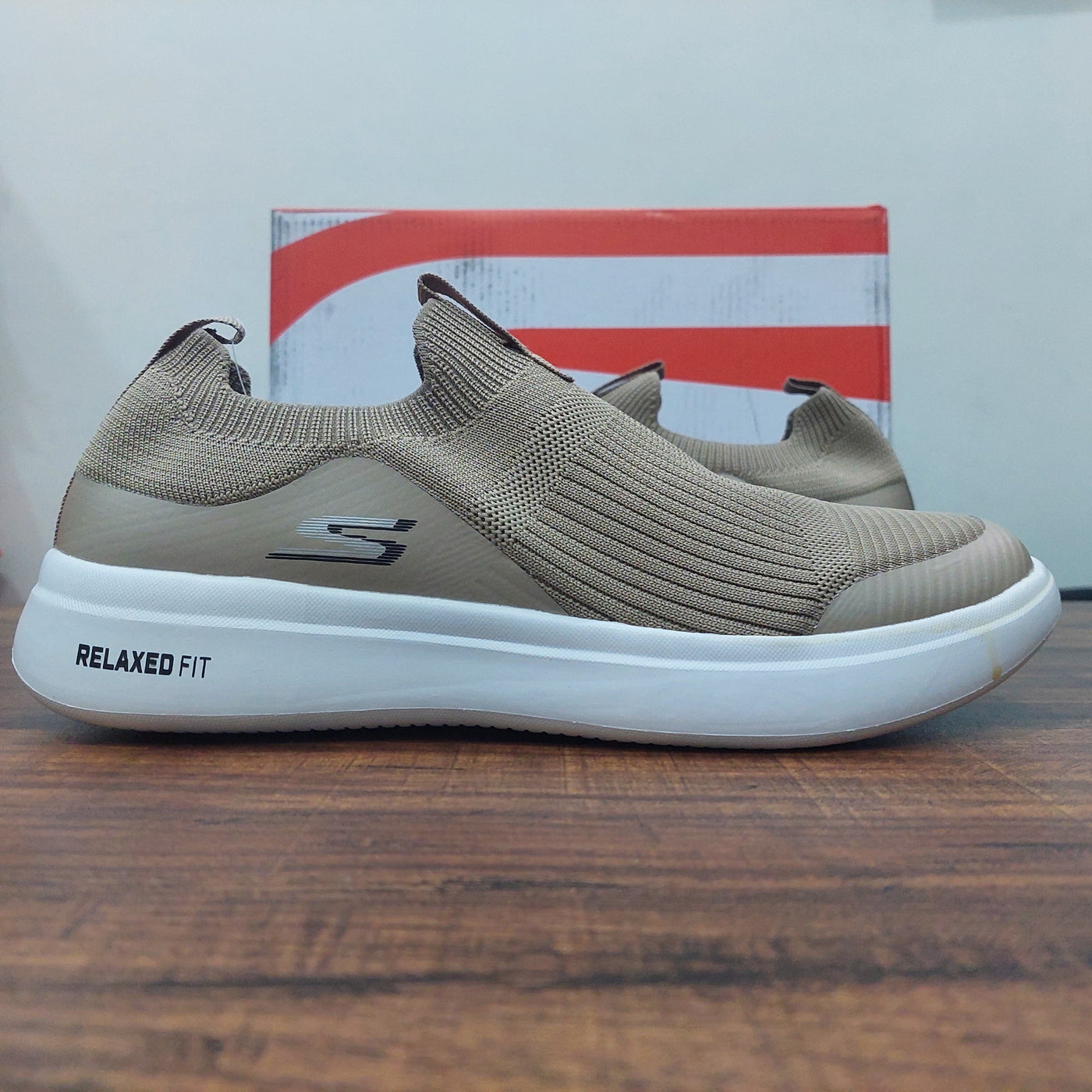 Sketcher Go Walk Fawn