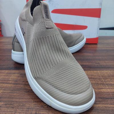 Sketcher Go Walk Fawn