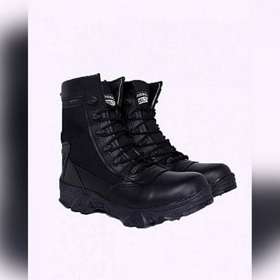 Lightweight Delta Boots for Hiking and Trekking