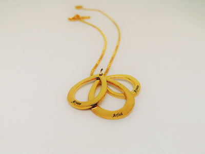 3 Drop Rings Necklace– Namely