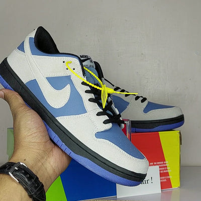 SB dunkk Low Light Cream Thunderstormm