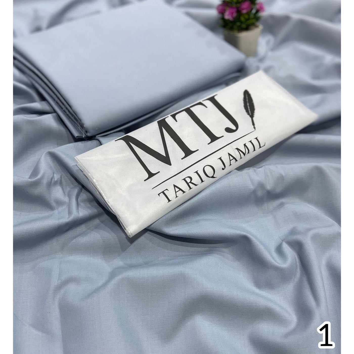Classic Men's Unstitched Wash and Wear Fabric - Soft and Breathable (Shirt/Trouser Size 4 Mtr)