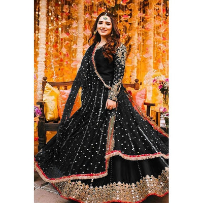 Traditional 3-Piece Maxi, Dupatta, and Trouser with Intricate Embroidery