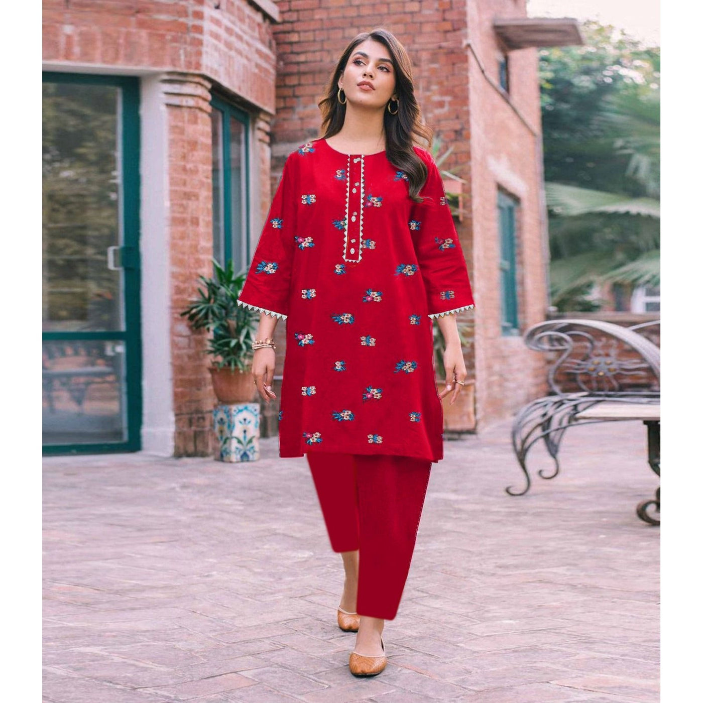 STITCHED EMBROIDERED 2 PIECE SUIT
