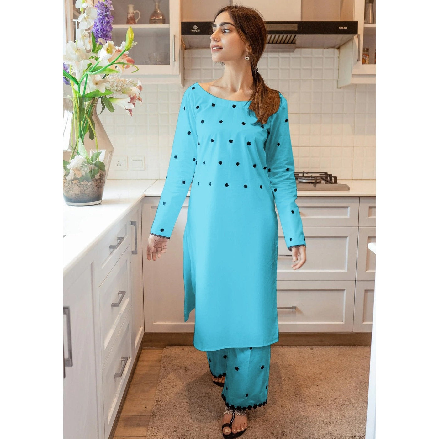 STITCHED EMBROIDERED 2 PIECE SUIT