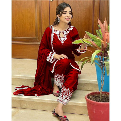 STITCHED EMBROIDERED 3 PIECE SUIT