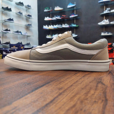 OLD SKOOL GRAY DAWN/TRUE